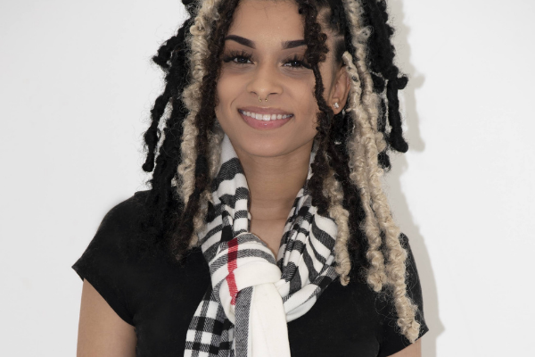 White Cashmere Plaid Scarf