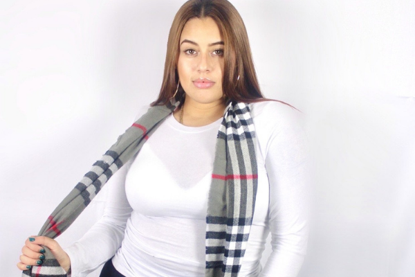 Grey Cashmere Plaid Scarf