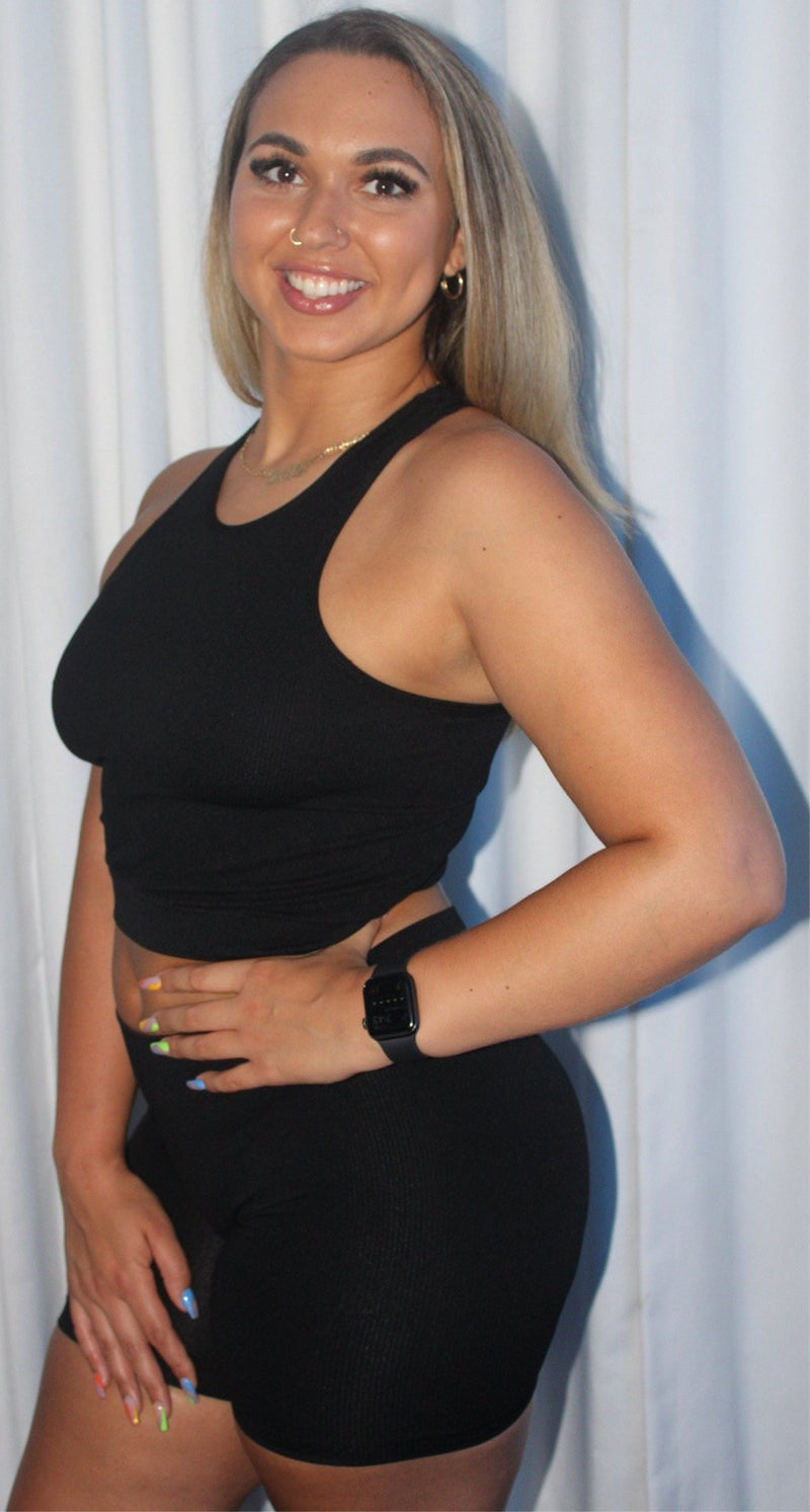 Black Crop set